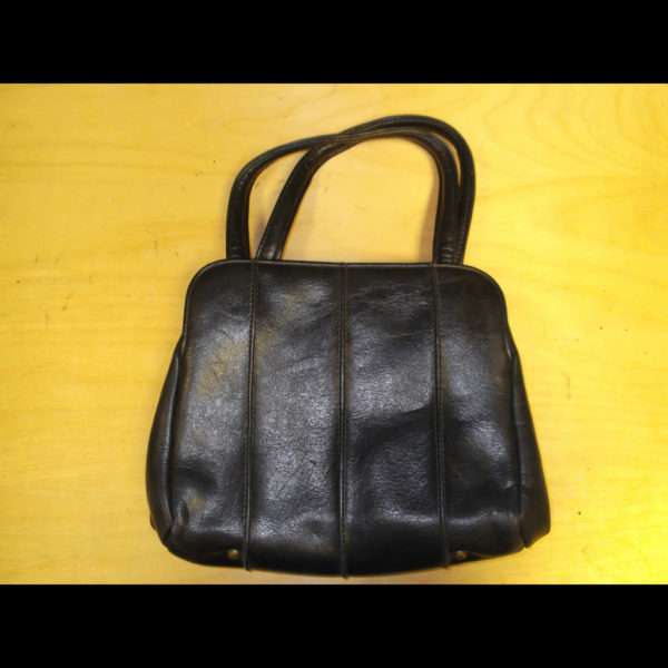 Black Purse Wm Prs shrt strp 1110