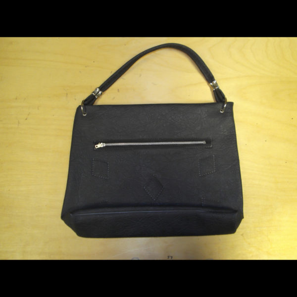 Black Purse Wm Prs shrt strp 1115