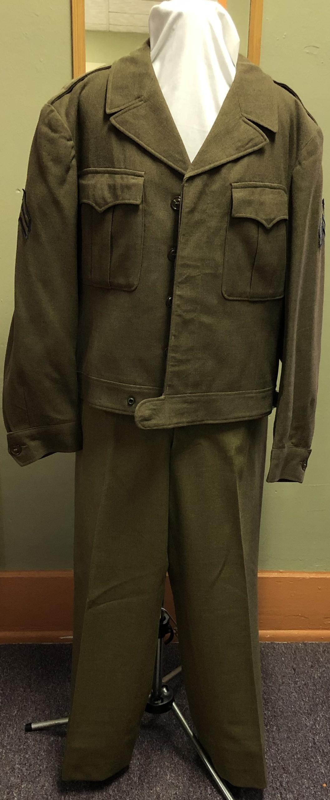 Olive Drab Uniform | museosdelima.com