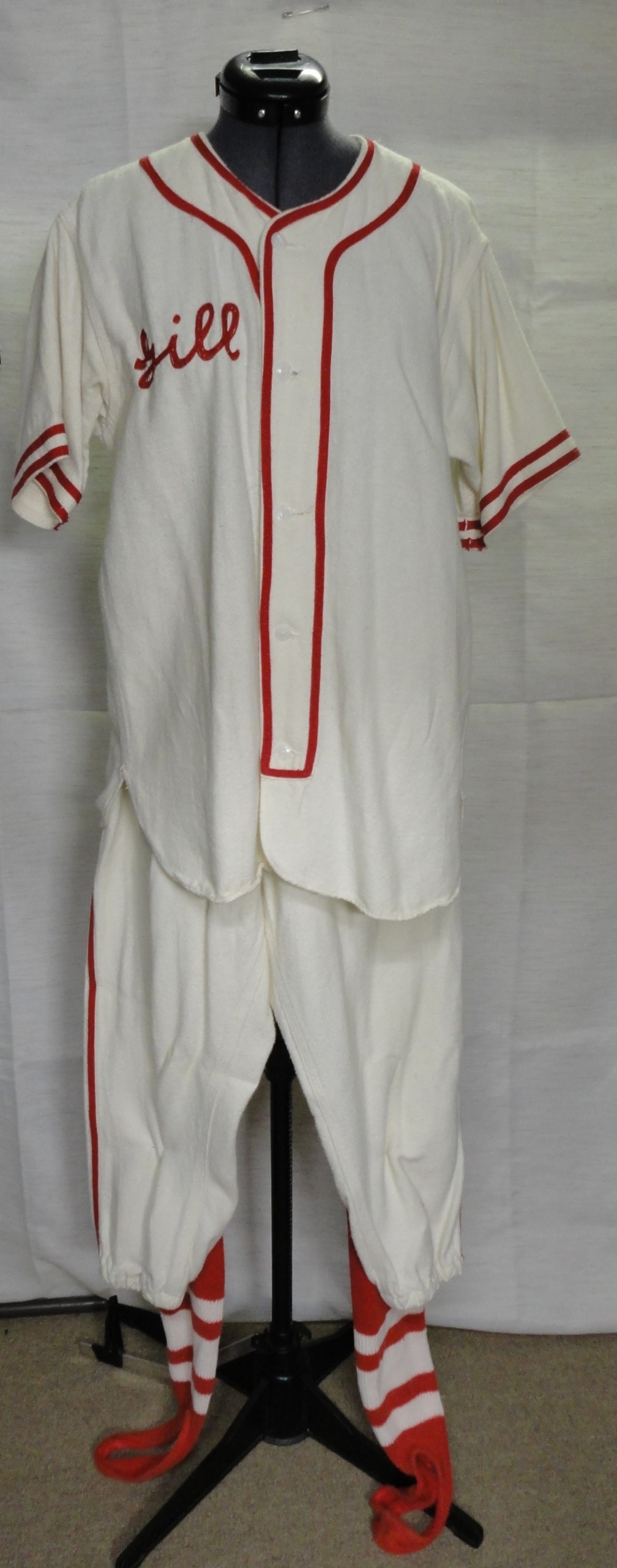 baseball jersey white and red