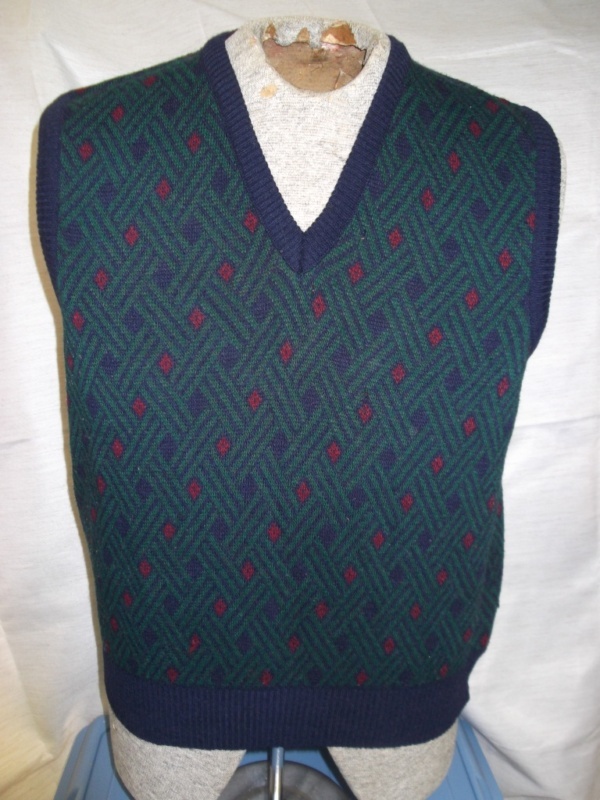 Green, blue, red Sweater Vest-Swtr Vst 3525-Chest 46