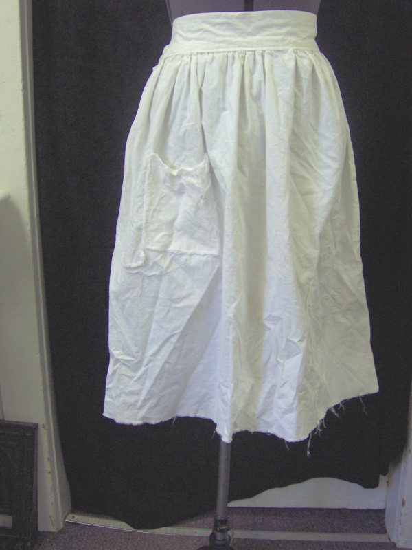 White Apron-Wm Hf Ap 8200-Length 26