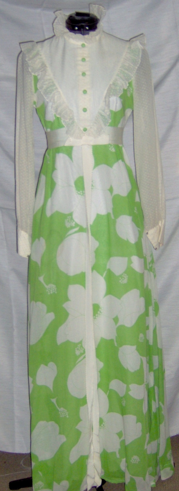 Green and white Period Dress-Wm Pd Dr 3128-Bust 35