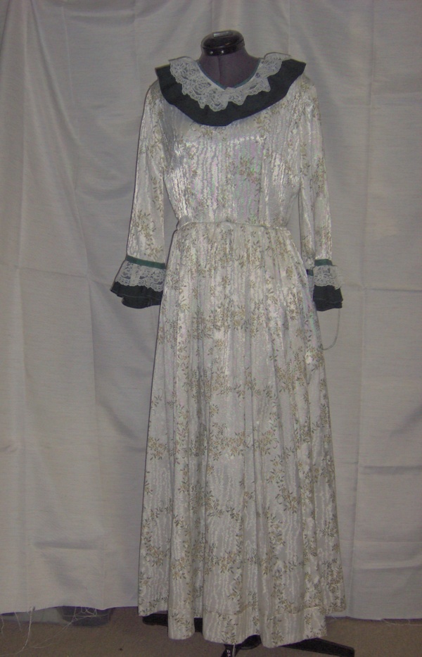 Green White Period Dress-Wm Pd Dr 3228-Bust 35