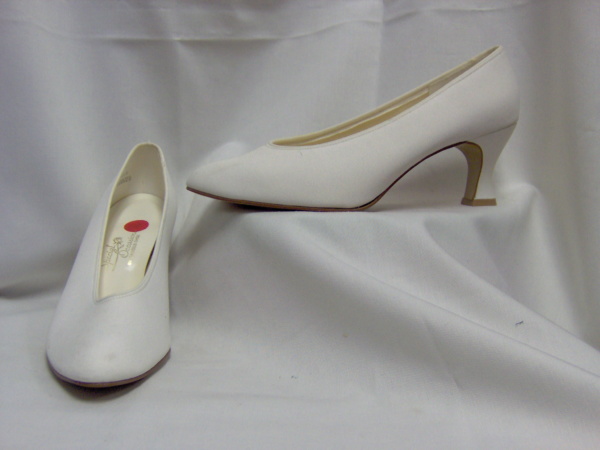 white Shoe-Wm Sh HH 8546-Size  7.5