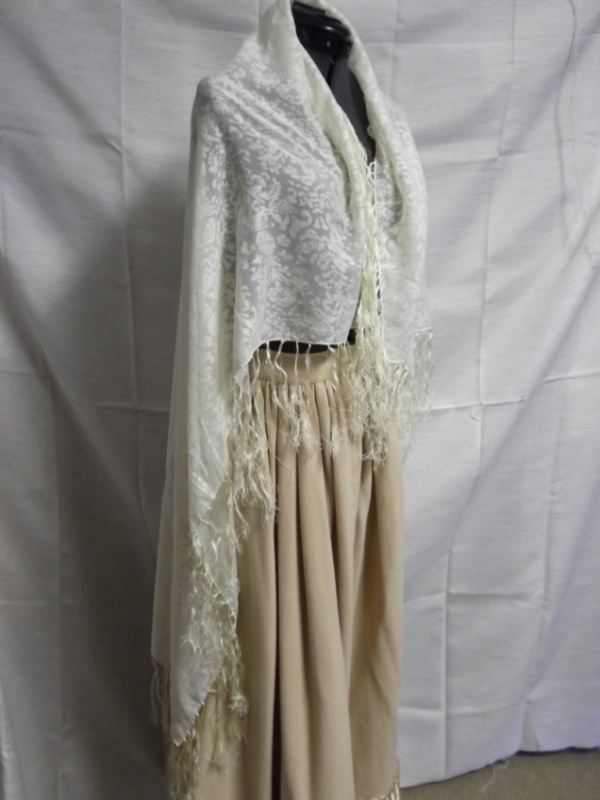 Ivory Shawl-Wm Swl 8625-Waist 42