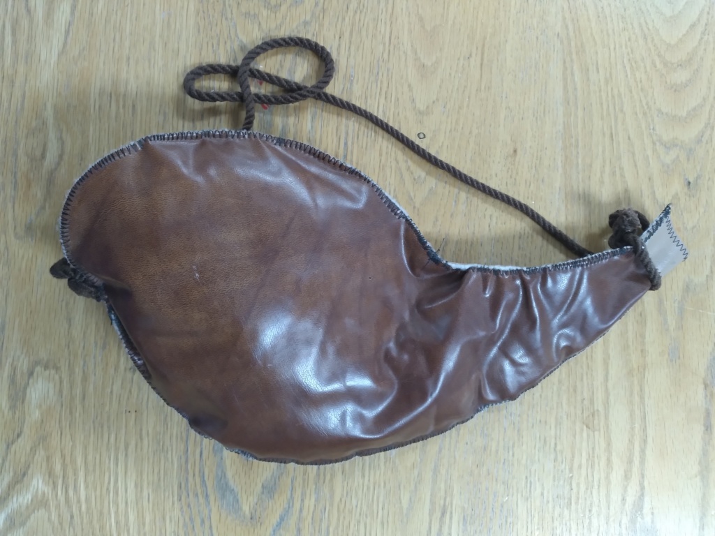 Leather canteen – Prop Closet